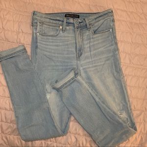 Abercrombie skinny jeans!! NEVER WORN!